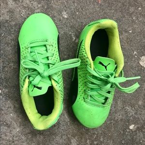 Puma soccer cleats youth size 11